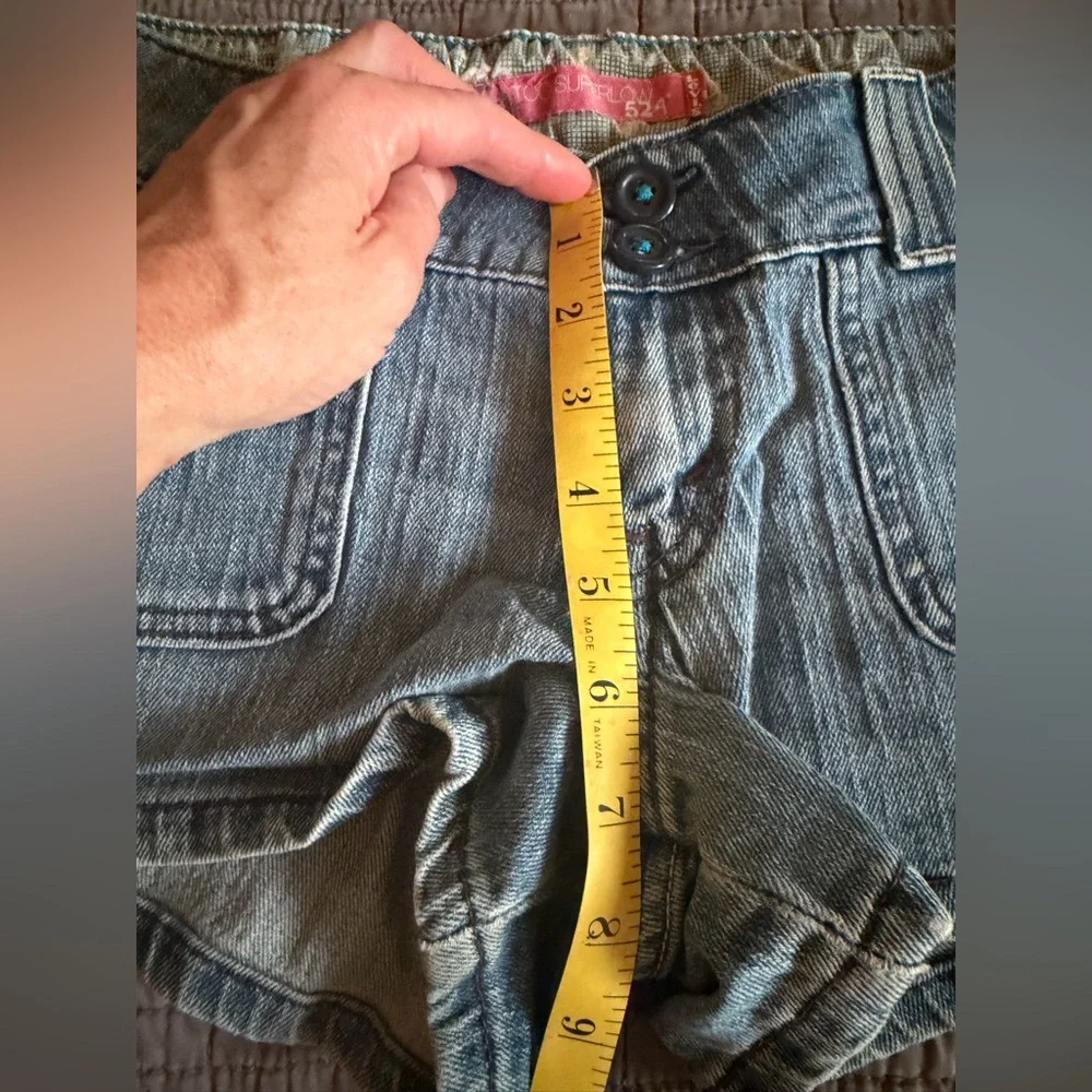 Levi’s Too Superlow 524 Women's Shorts Size 3 - Picture 5 of 5